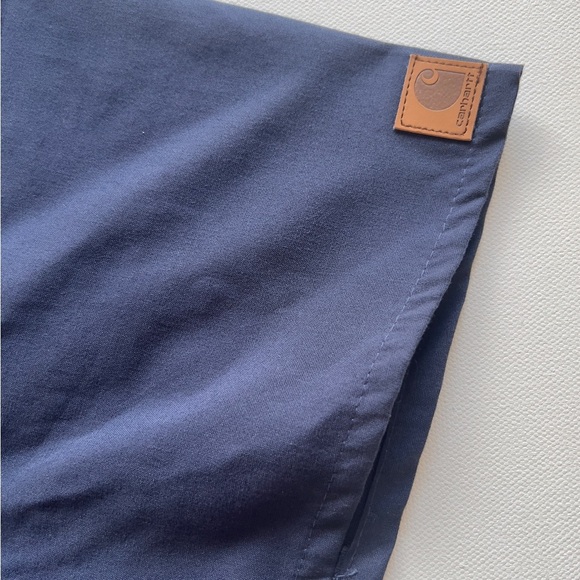 NWT Carhartt Men's Navy Blue V-Neck Scrub Top Size M (G4) - Picture 4 of 7